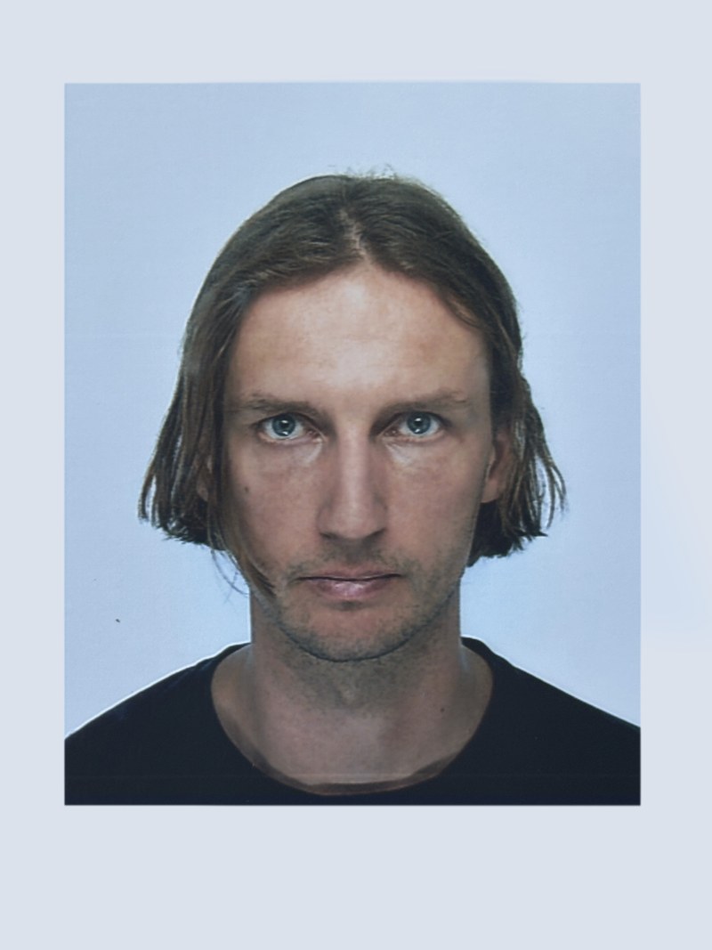Passport photo of Maarten Alexander.