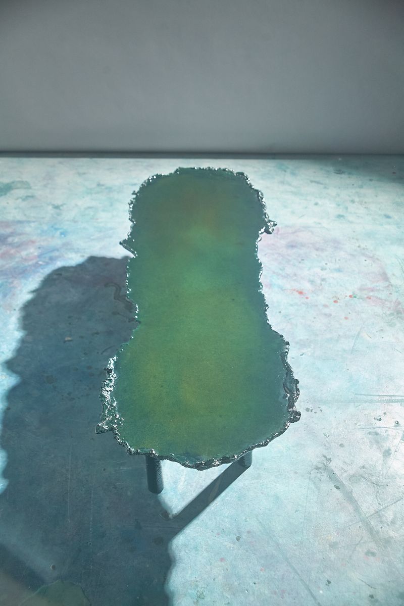 Arena A002, coffee table with five legs, by Maarten Alexander. Photo 12 of 12.